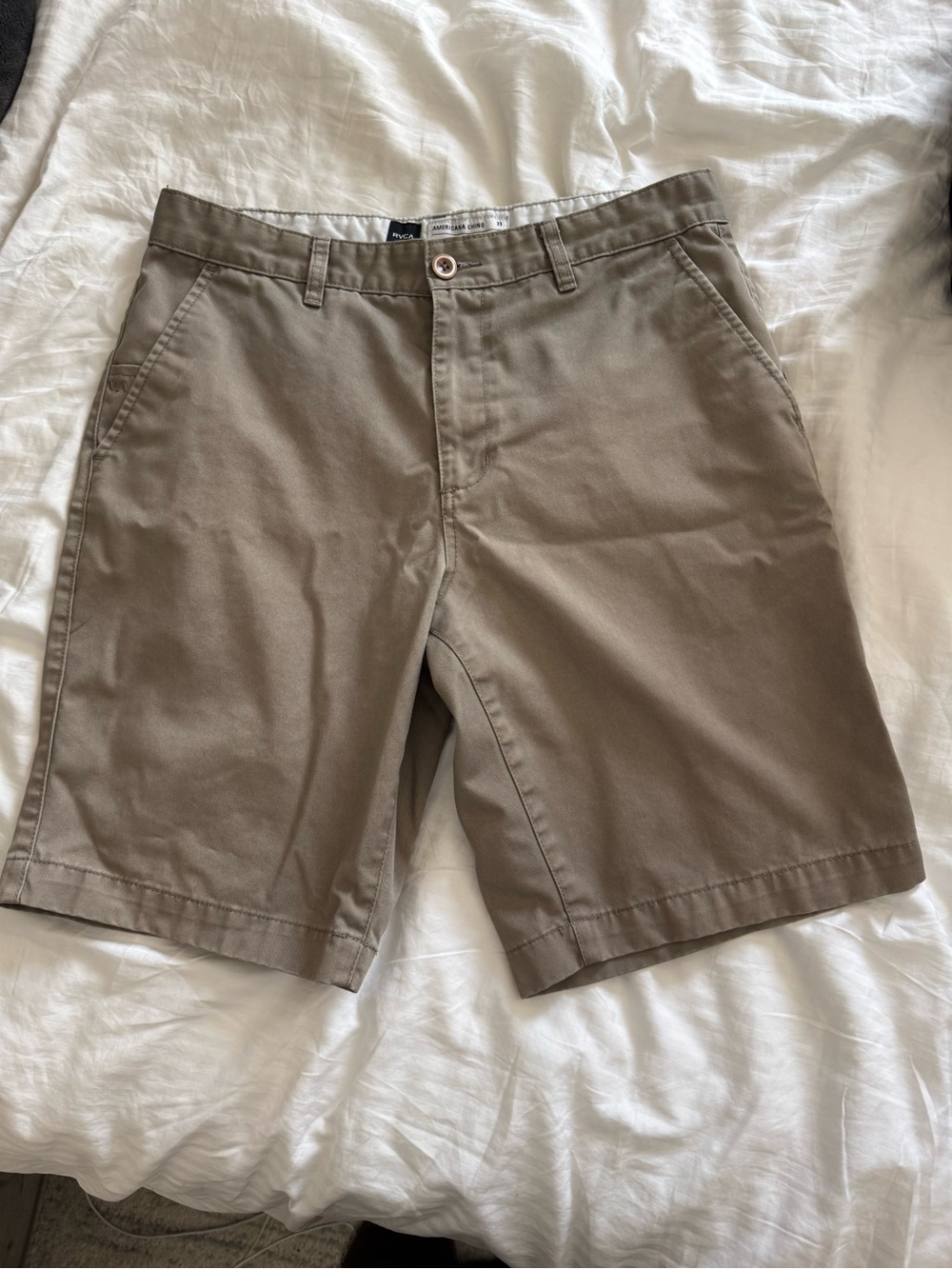 RVCA Men's Flat-Front Taupe Shorts